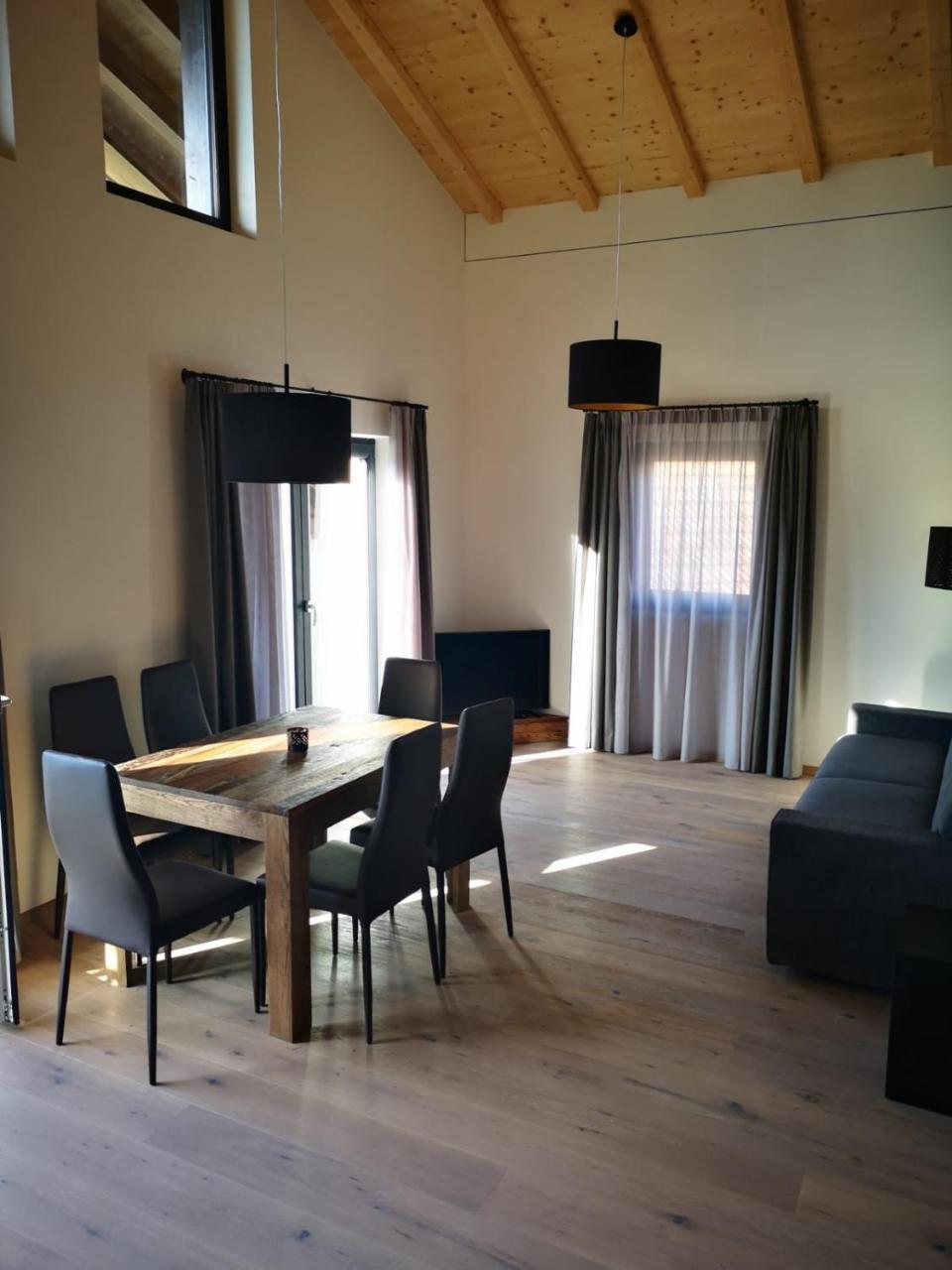 Antonya Apartments Schenna Exterior photo